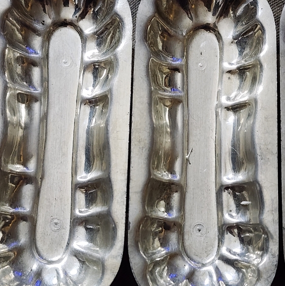 CLEARANCE 💕Metal Dish - Picture 4 of 5